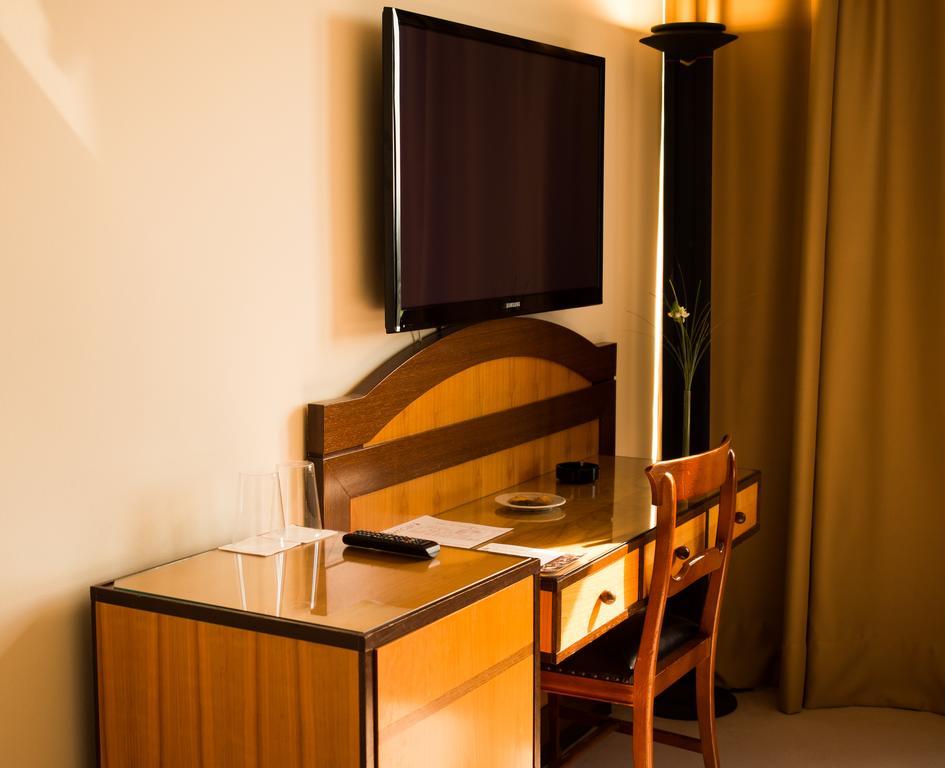 New Hotel Oviedo Ruang foto