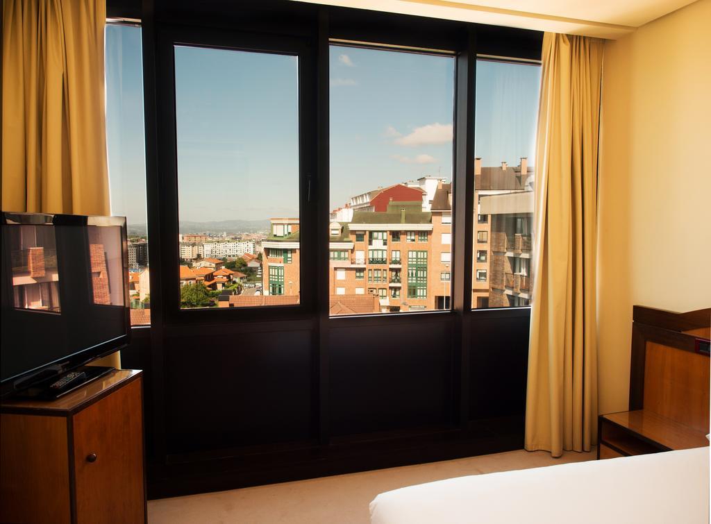 New Hotel Oviedo Ruang foto