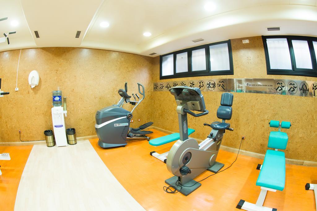 New Hotel Oviedo Bagian luar foto